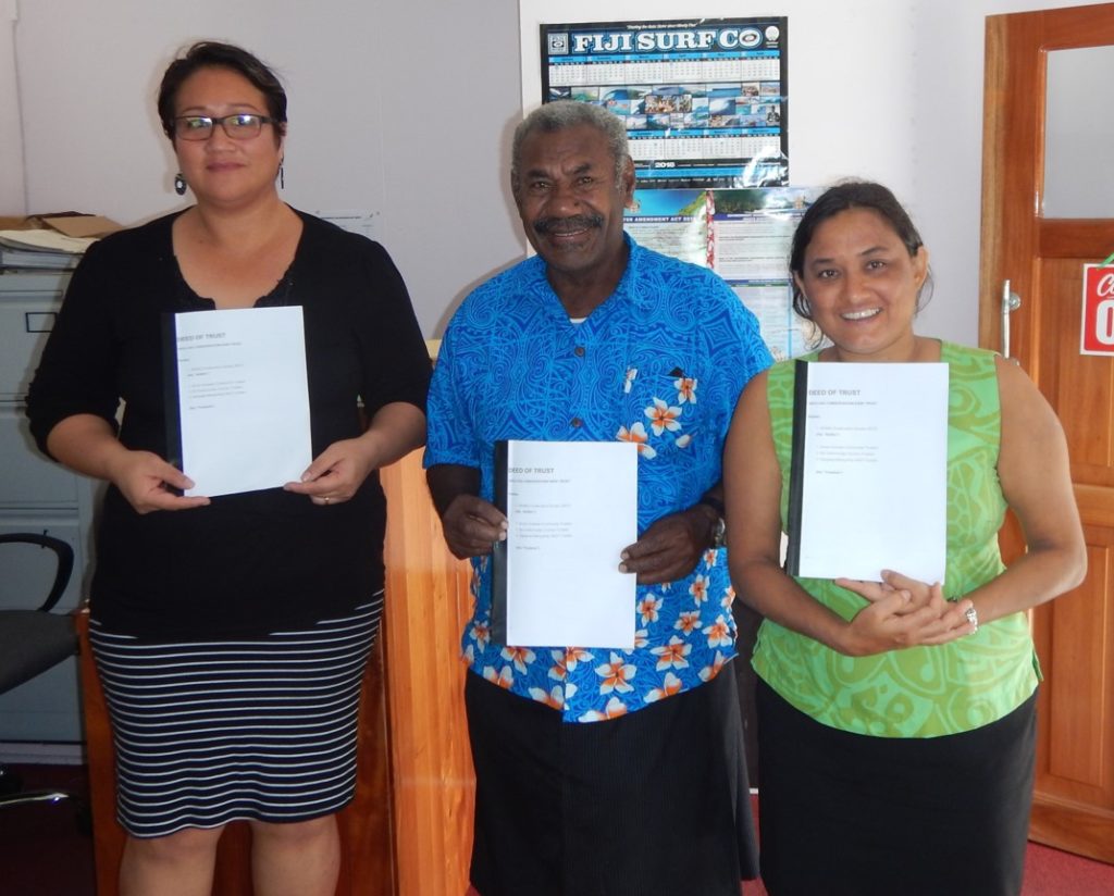 Kiji Vukikomoala, Sione Gonewai of Nasau Village in Ra and the Fiji Country Program Director of Wildlife Conservation Society, Dr. Sangeeta Mangubhai